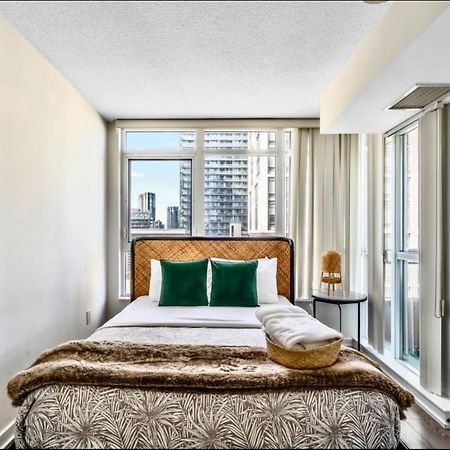 Appartamento The Perfect Getaway Toronto Esterno foto