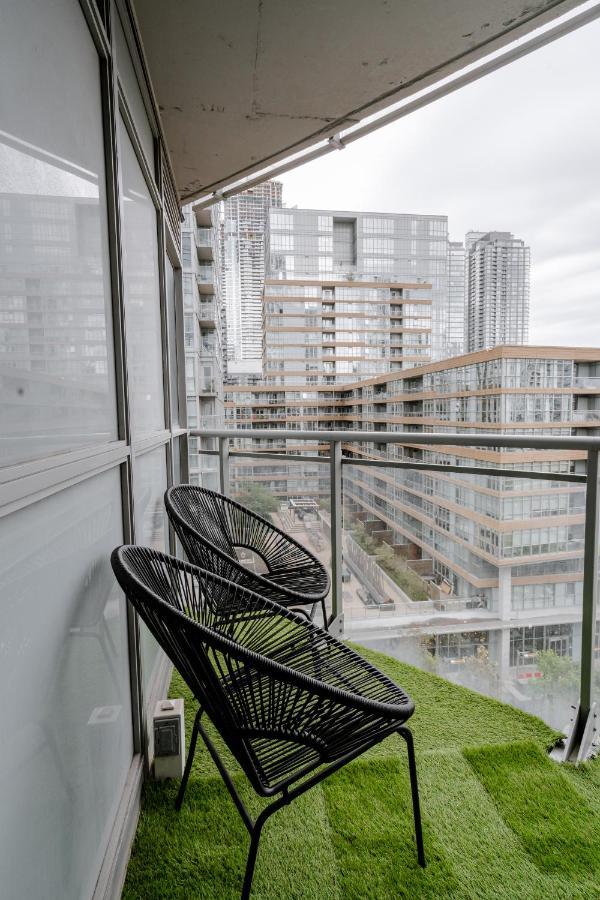 Appartamento The Perfect Getaway Toronto Esterno foto