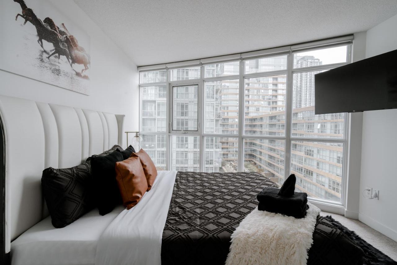 Appartamento The Perfect Getaway Toronto Esterno foto