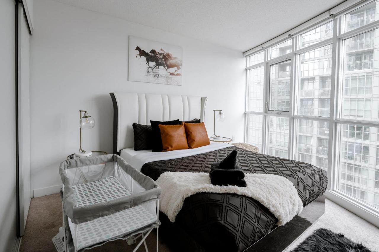 Appartamento The Perfect Getaway Toronto Esterno foto