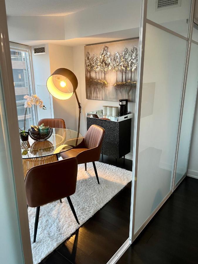 Appartamento The Perfect Getaway Toronto Esterno foto