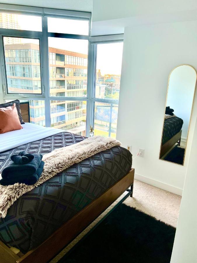 Appartamento The Perfect Getaway Toronto Esterno foto